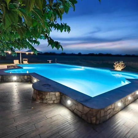 Belvilla By Oyo Morus Holiday home *